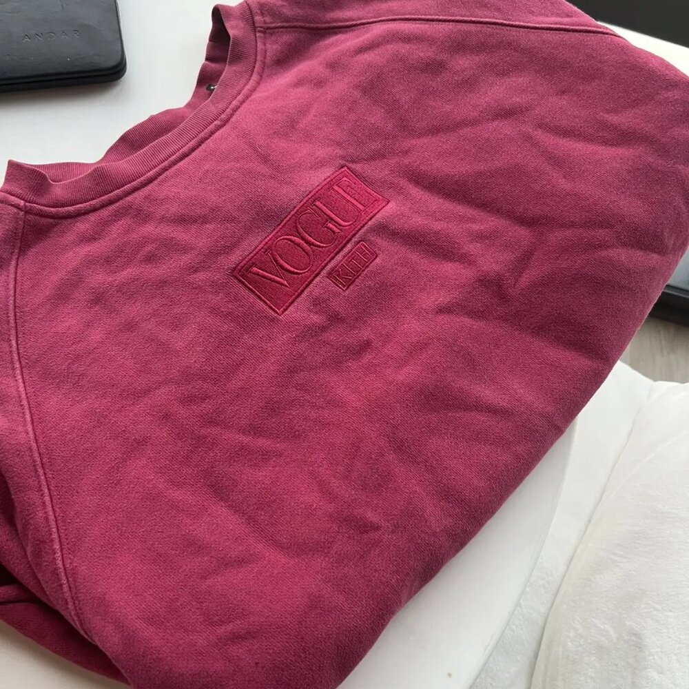 Kith x Vogue 125th Anniversary Crewneck, Granite Size M